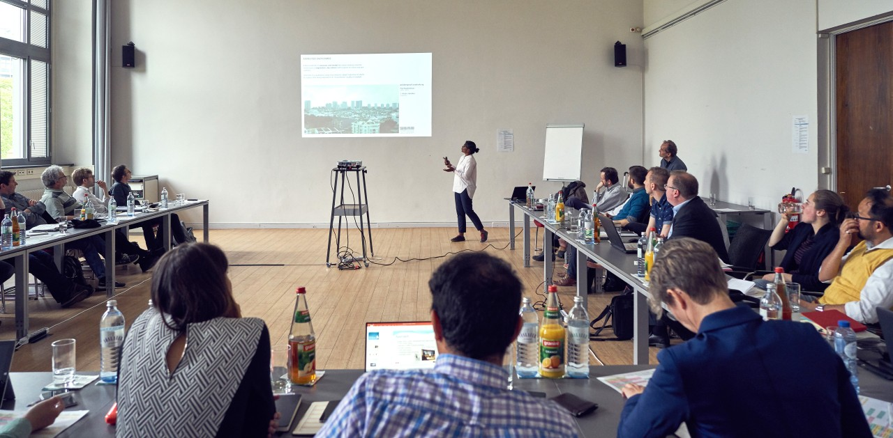 CN科学院、美国医学院脊柱外科研究中心、